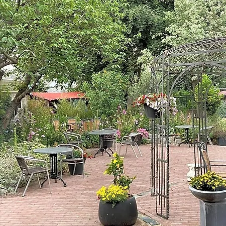 Bed & Breakfast Atalanta-wellness Roermond 'de Wethouder' 3*